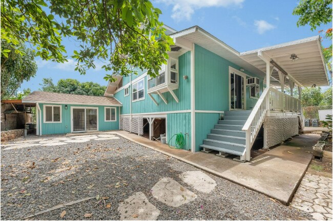 Building Photo - 70 Hui Rd F