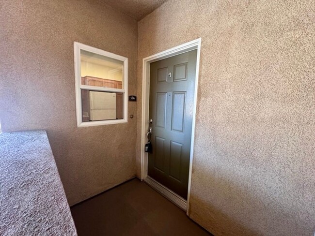 Building Photo - 1 bedroom Murrieta condo for LEASE with a ...