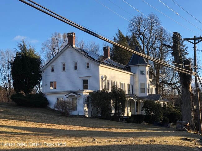 Primary Photo - 42 Maple Ave