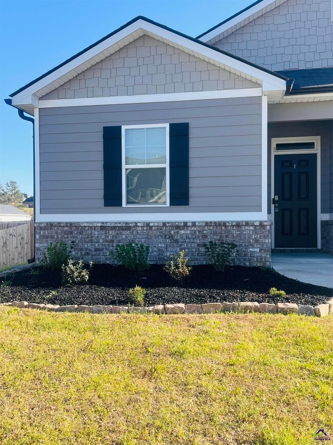 Building Photo - 118 Alton Tucker Sr. Boulevard