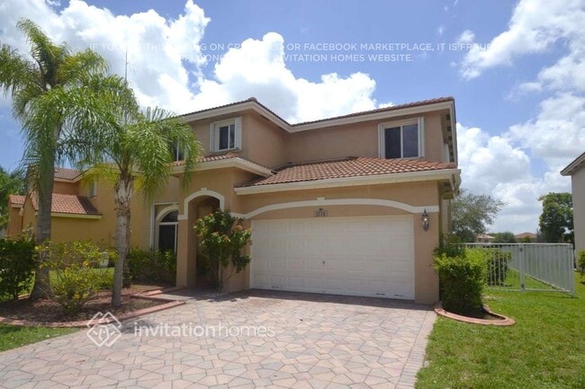 Building Photo - 3774 Woodfield Dr