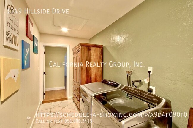 Building Photo - 1349 Hillside Dr