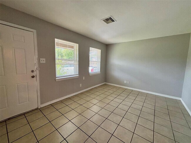 Building Photo - 11802 Sorsby Way