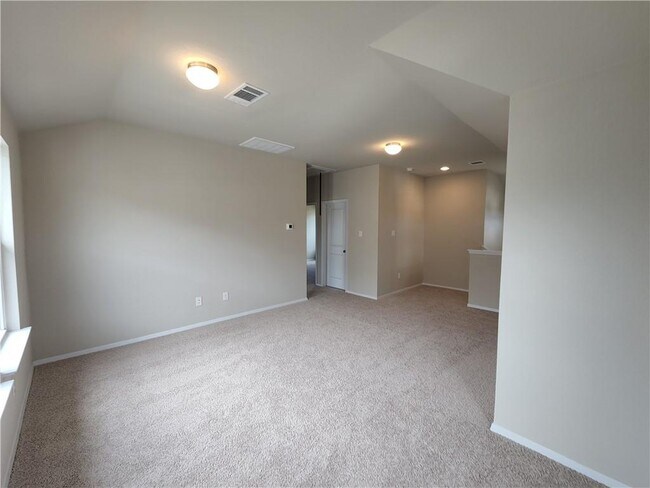 Building Photo - 11400 Milano Dr