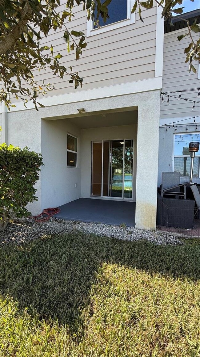 Building Photo - 15619 Willow Arbor Cir