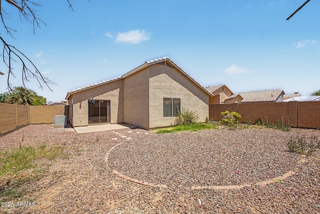 Building Photo - 8133 W Magnolia St