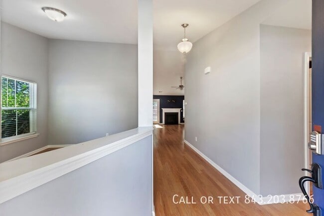 Building Photo - 341 Drayton Pl Dr