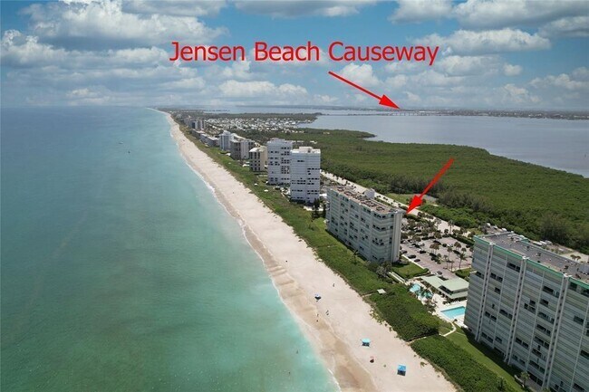 Building Photo - 9940 S Ocean Dr