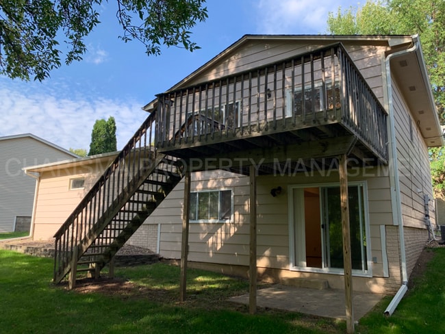 Building Photo - 2509 S Groveland Ave