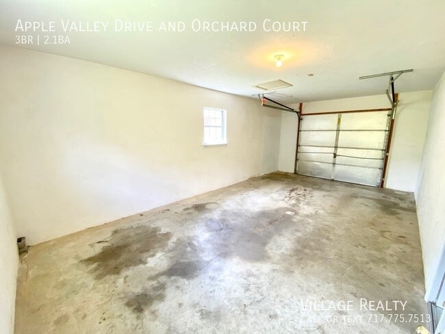 Building Photo - 710 Apple Valley Dr