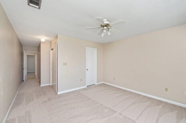 Building Photo - 1691 US-98