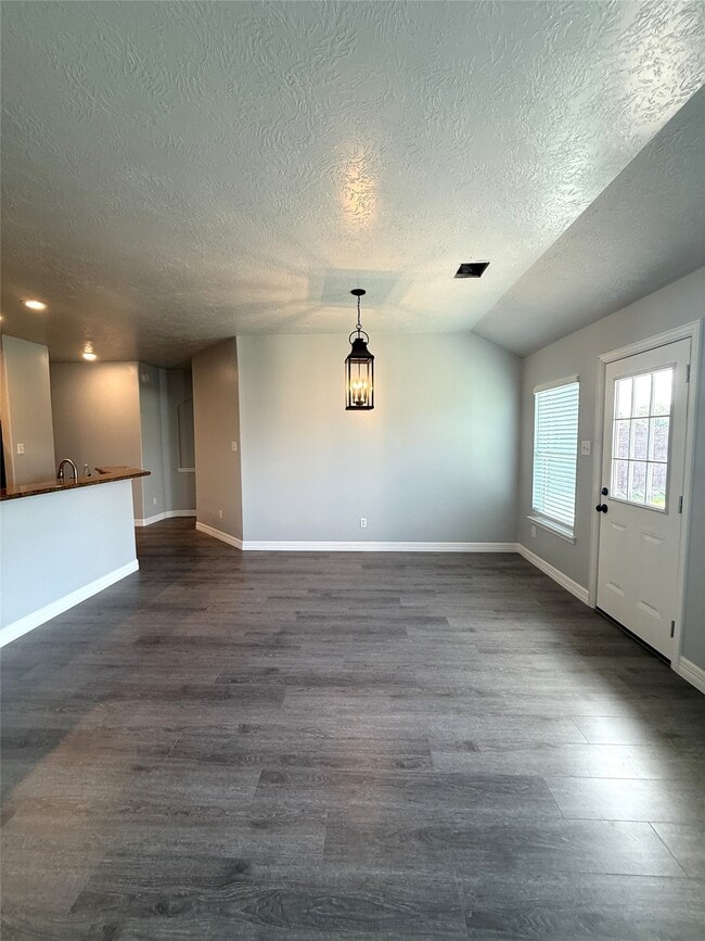 Building Photo - 850 Saltcreek Bend Ln