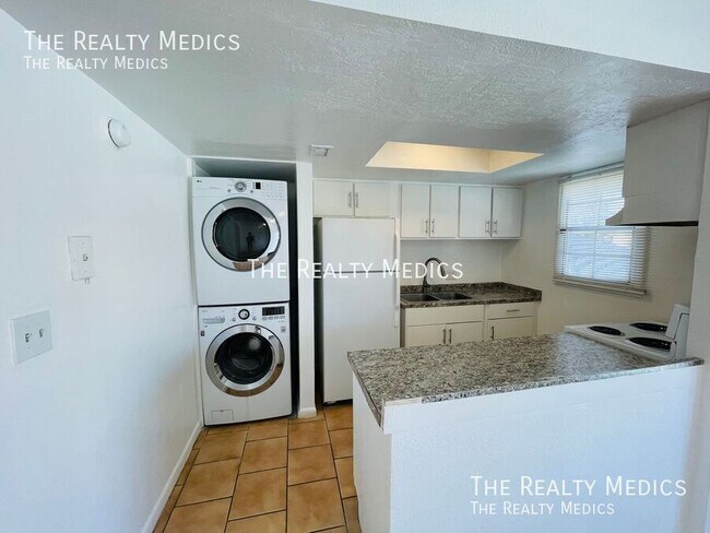 Building Photo - 2761 L B McLeod Rd