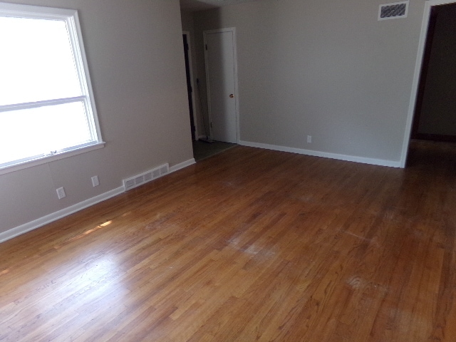 Building Photo - BCR 4500 L Street-