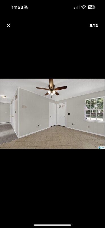 Building Photo - 916 Avenue E