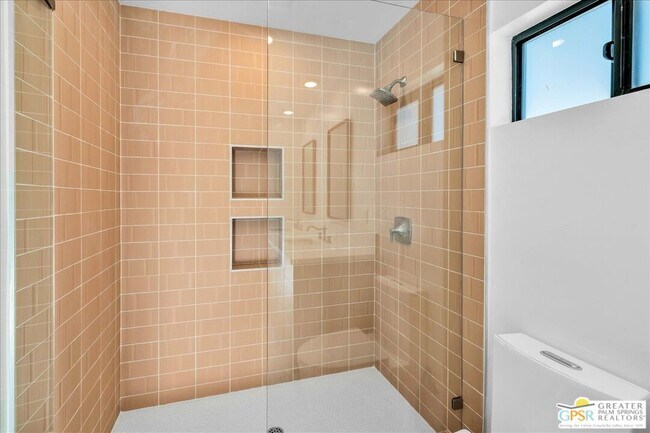 Building Photo - 40851 Bob Hope Dr