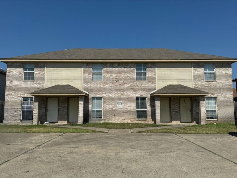 Building Photo - 4503 Alan Kent Dr