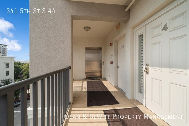 Building Photo - 341 5th St S