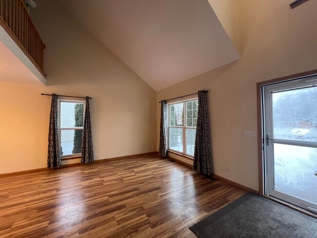 Building Photo - 11800 Niagra Ln