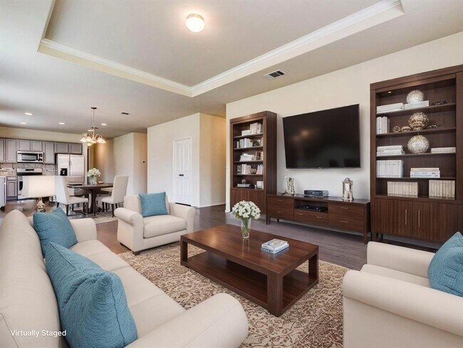 Building Photo - 504 Saturnia Dr