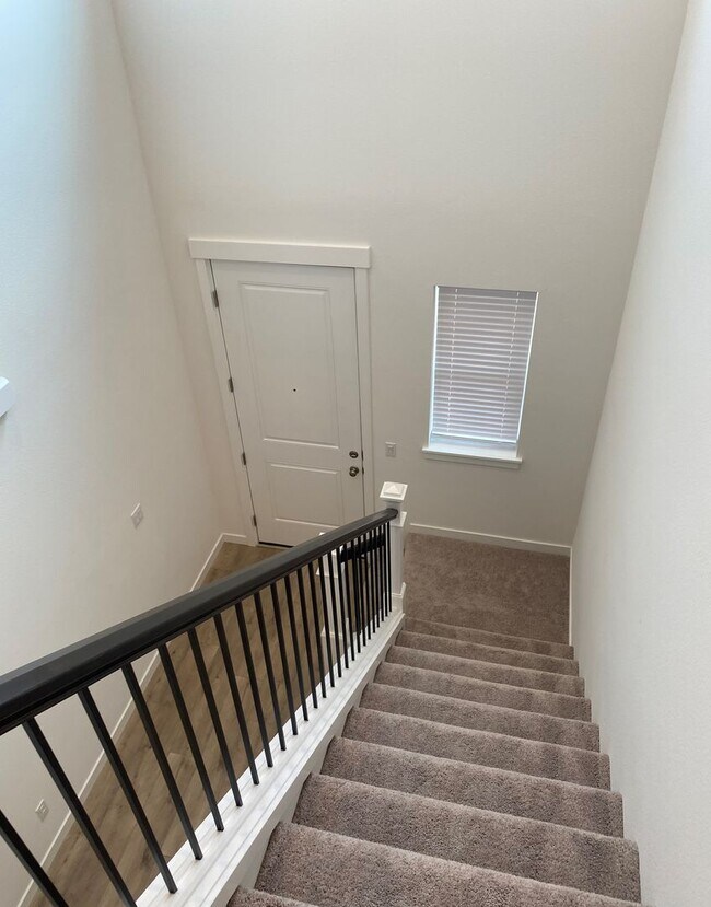 Building Photo - NEWER CONSTRUCTION! Beautiful Brand Home B...