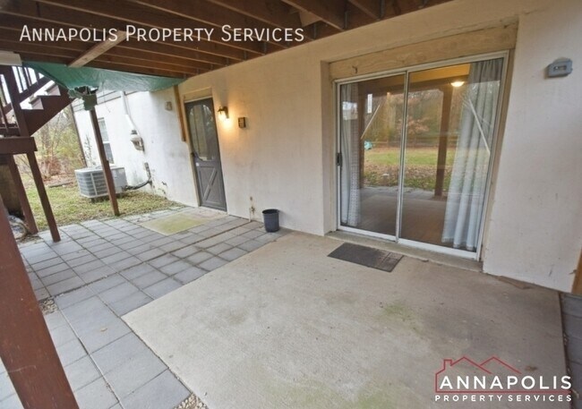 Building Photo - 130 Dennis Rd