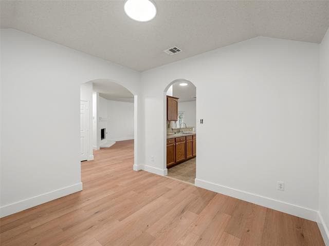 Building Photo - 526 Wyoming Dr