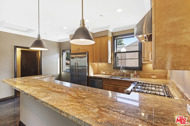 Building Photo - 4182 Irving Pl