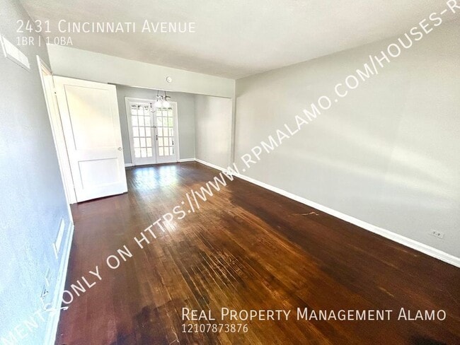 Building Photo - 2431 Cincinnati Ave