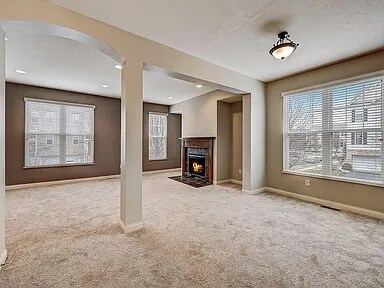 Building Photo - 2844 Acarie Dr
