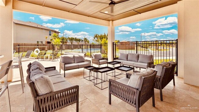 Building Photo - 40 N 14th St