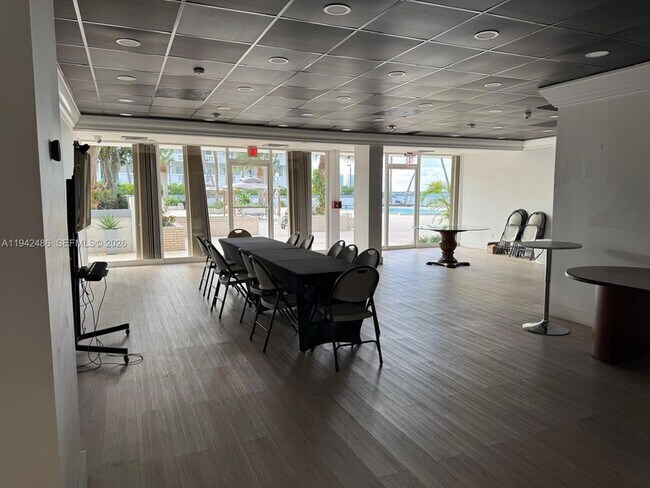 Building Photo - 1865 79th Street Causeway