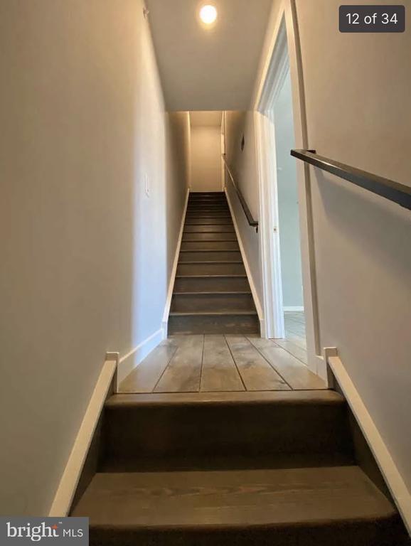 Building Photo - 1534 W Stiles St