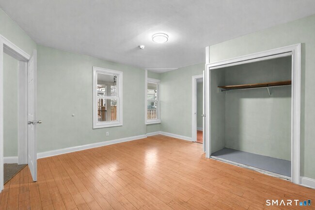 Building Photo - 48 Lockwood Ave