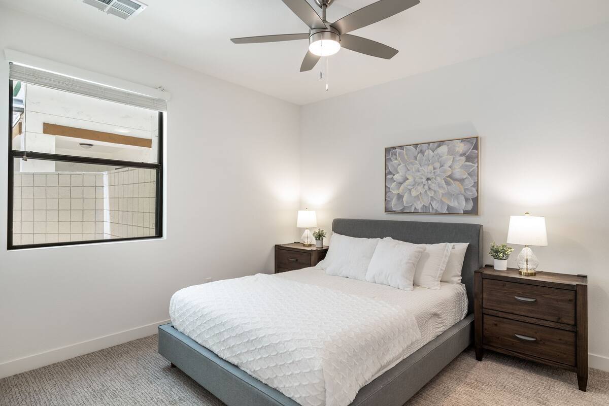 2nd bedroom - 2511 W Queen Creek Rd