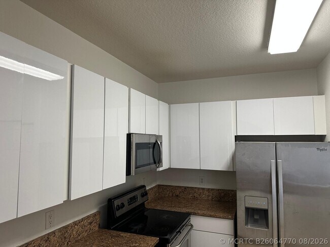 Building Photo - 12162 SW 25th Ct