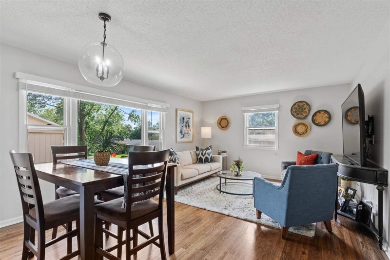 Building Photo - 1100 Dover St