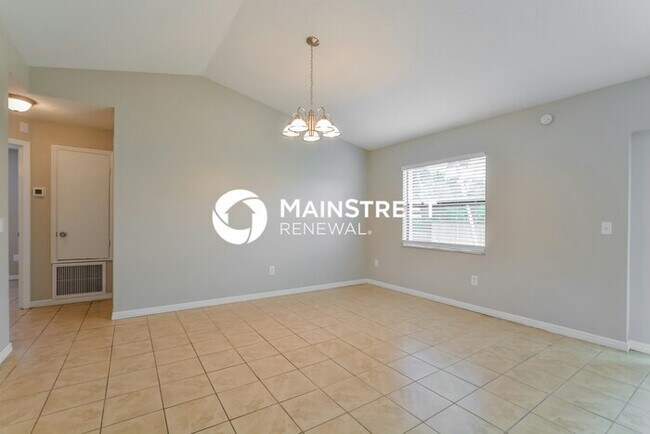 Building Photo - 3 Bedroom Pet-Friendly Home in Deltona, FL with Main Street Renewal