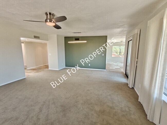 Building Photo - 5309 N Fort Yuma Trail