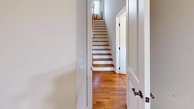 Building Photo - 9316 Shingle Oak Dr