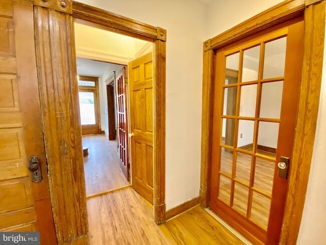 Building Photo - 140 Bryant St NW