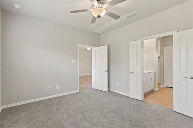 Building Photo - 617 McKenna Dr