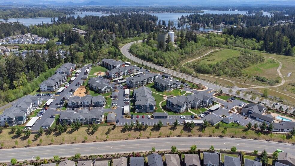 Building Photo - Four Lakes Apartment Homes