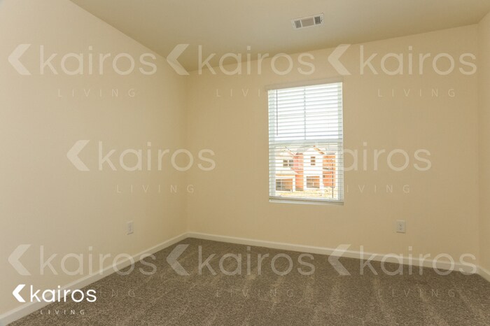 Building Photo - 106 Dudley Wy