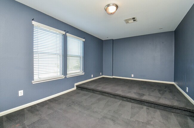 Building Photo - 5528 Gemstone Park Rd