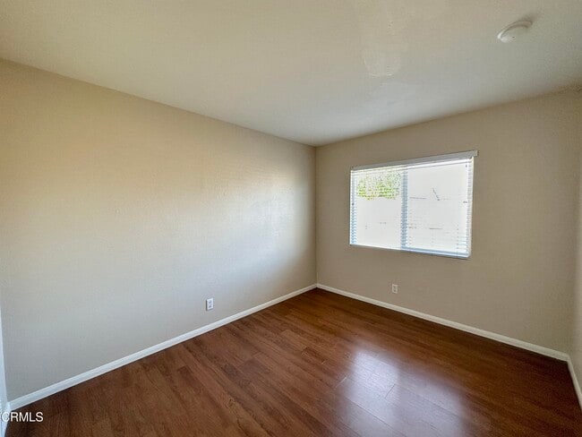 Building Photo - 36 La Verne Ave
