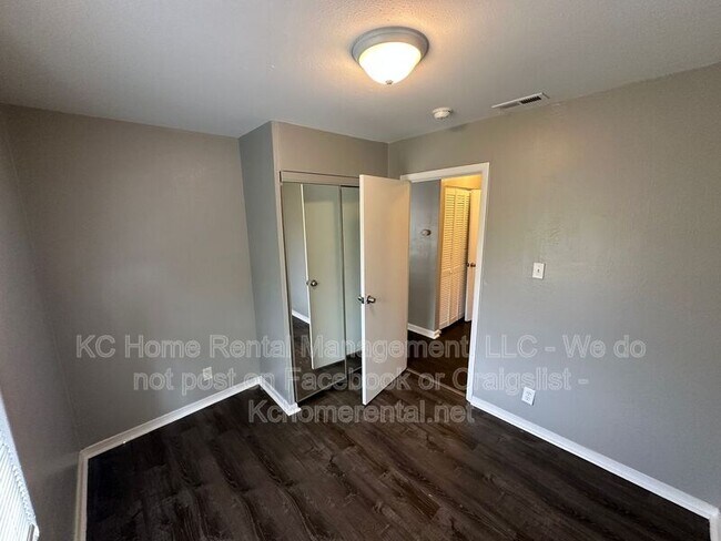 Building Photo - 15315 Fuller Ave