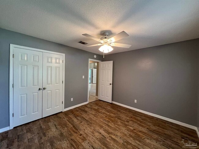 Building Photo - 5784 Twisted Oak Ct