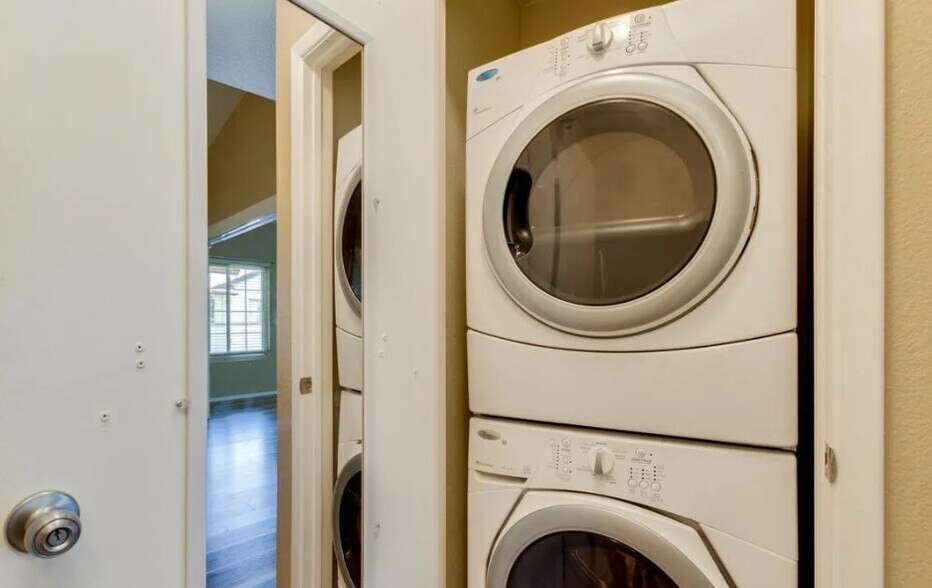 Full Size Stacked Washer/Dryer - 8140 N 107th Ave
