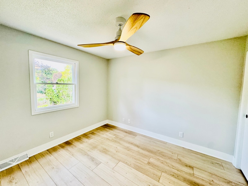 Building Photo - 5800 Ponderosa Dr